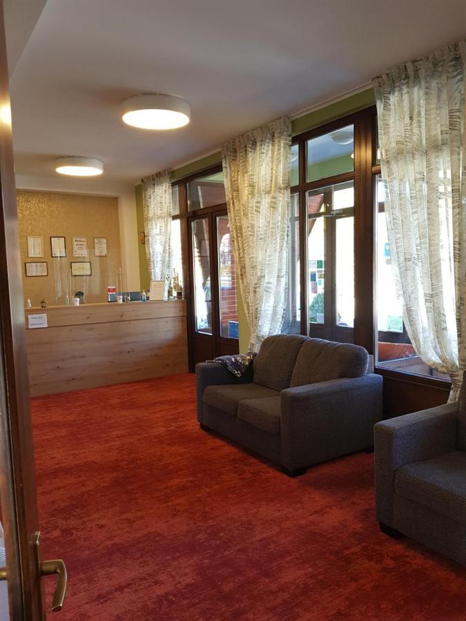 Pensiunea La Bella Vista Poiana Negrii Εξωτερικό φωτογραφία