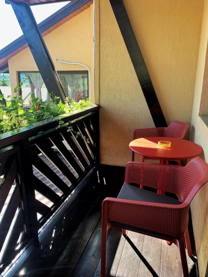 Pensiunea La Bella Vista Poiana Negrii Εξωτερικό φωτογραφία